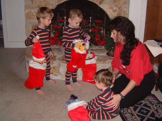 Hildebrand Christmas ScreenSaver/640x480_2002-12-24 Christmas Eve 51.jpg